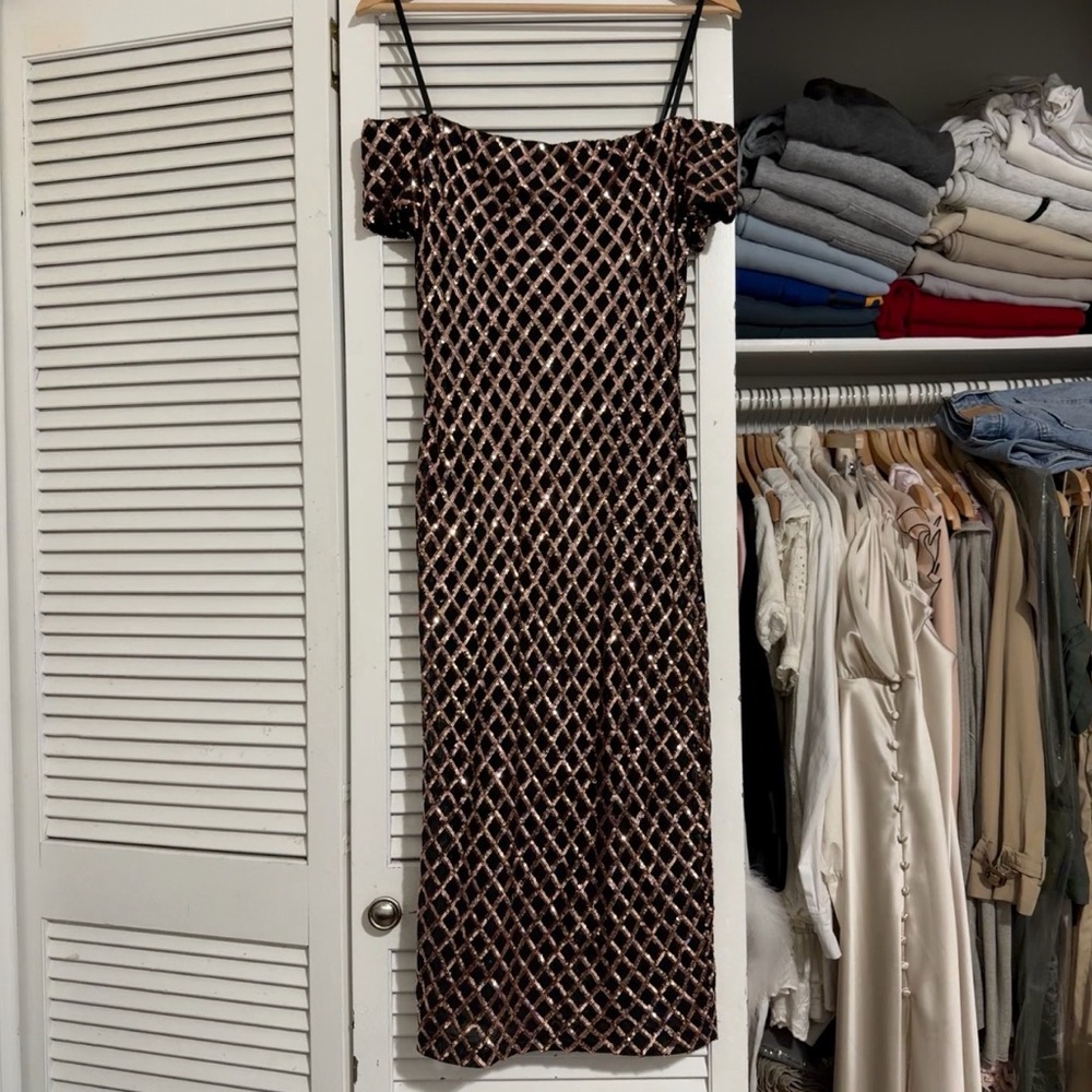 Premier Amour Sequin Midi Evening Dress | Black & Rose Gold | 8